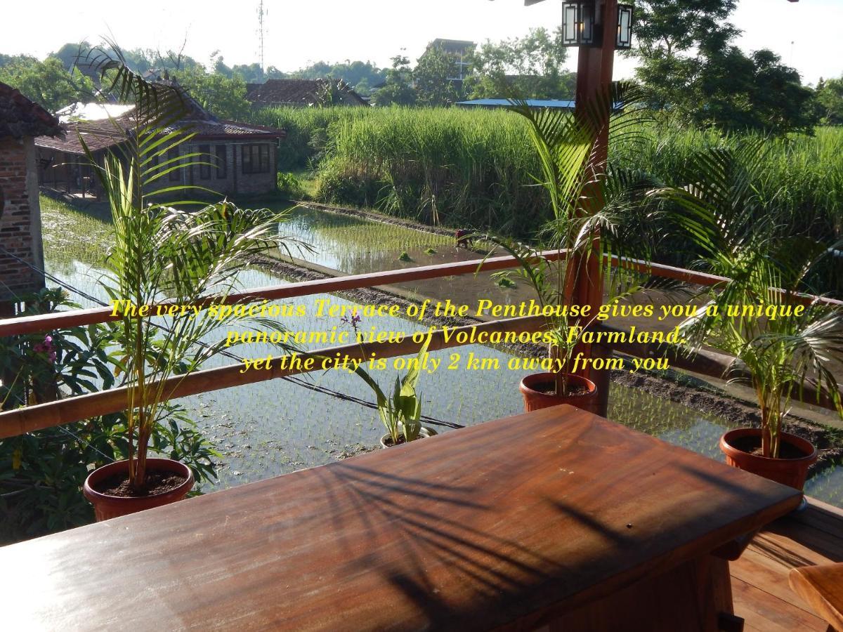Alamanda Family Villas, Pool & Local Tours Yogyakarta Exterior photo